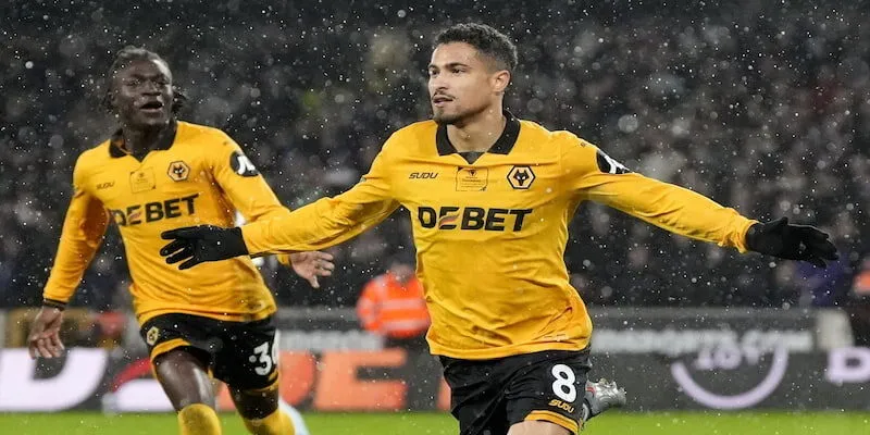 Phong độ Wolves